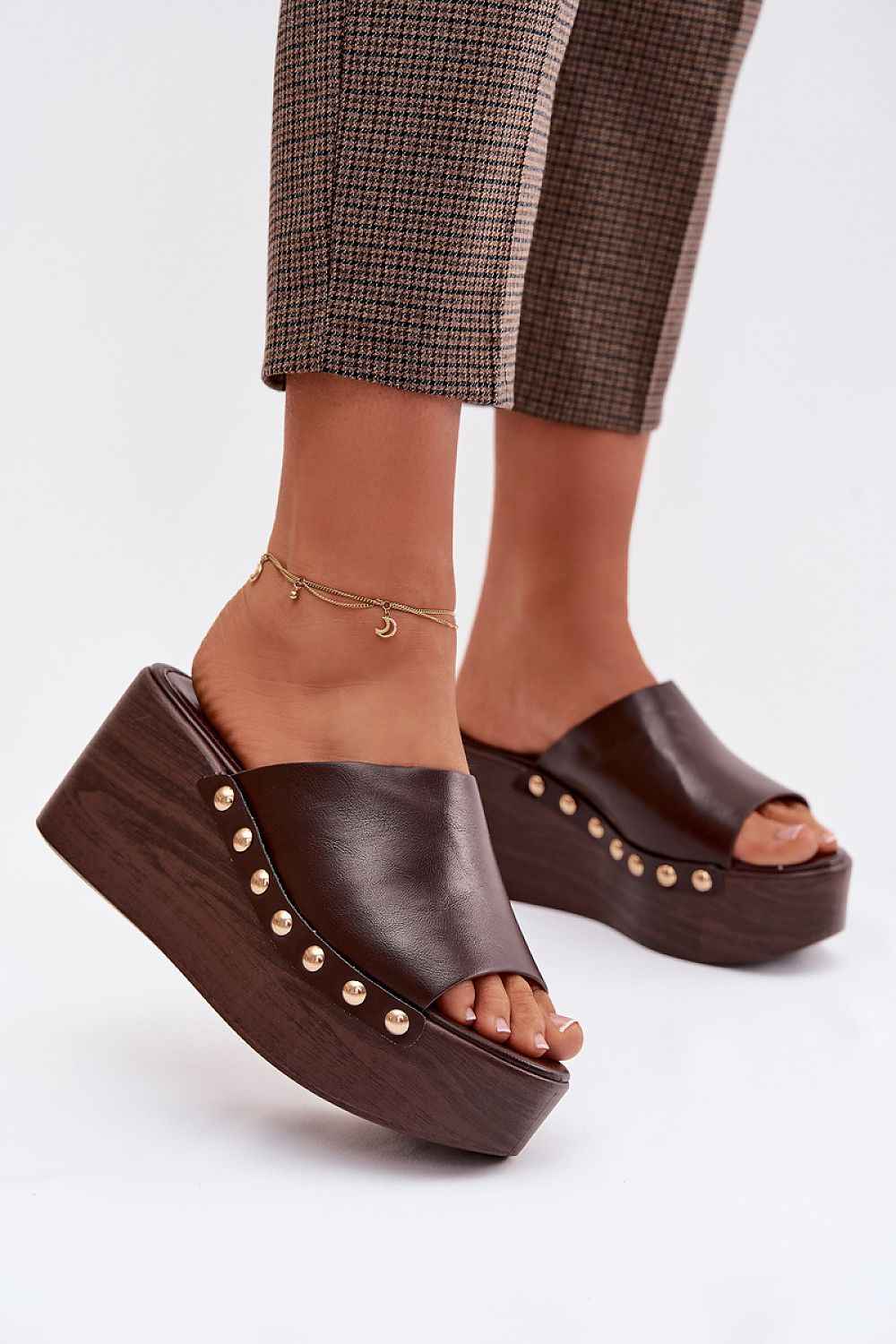 Flip-flops model 225130